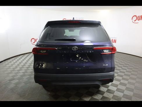 Used 2025 Toyota Grand Highlander FWD image 10