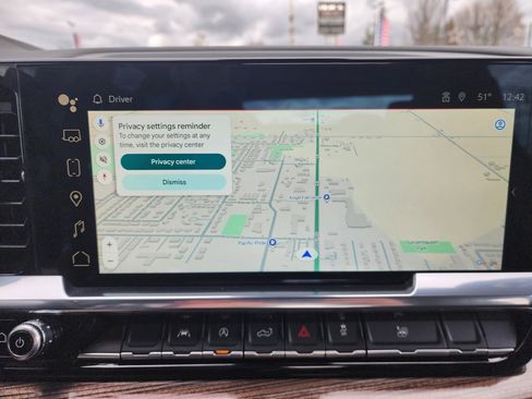 Used 2025 GMC Sierra 1500 Elevation image 34