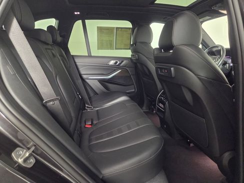 Used 2022 BMW X5 xDrive45e w/ Premium Package AWD/4WD image 29