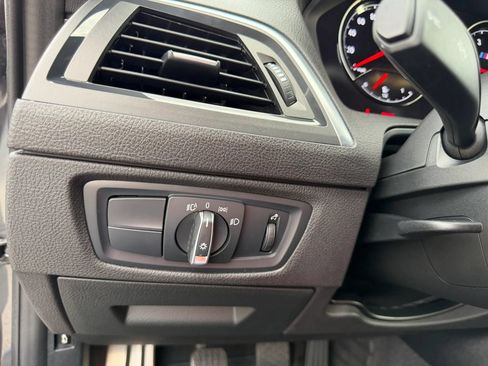 Used 2018 BMW M2 RWD image 30