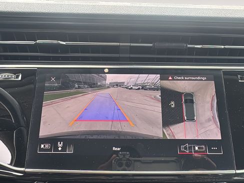 Used 2020 Audi Q7 3.0T Premium Plus AWD/4WD image 19