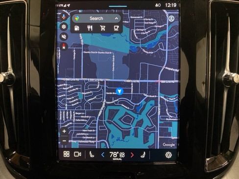 Used 2025 Volvo XC60 B5 Plus image 46