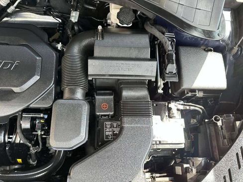 Used 2020 Kia Sorento LX image 43