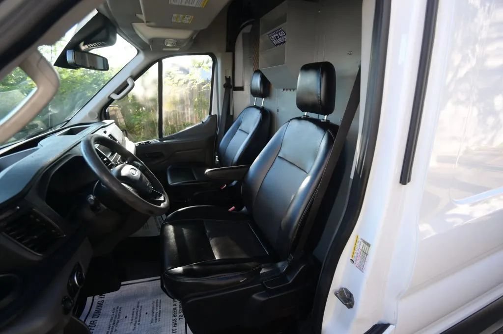 Used 2020 Ford Transit 350 Medium Roof RWD image 32