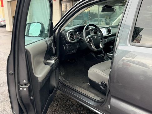 Used 2023 Toyota Tacoma SR5 RWD image 8