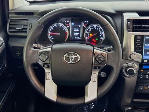 Used 2021 Toyota 4Runner Limited image 35