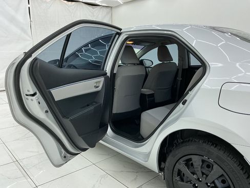 Used 2016 Toyota Corolla FWD image 22