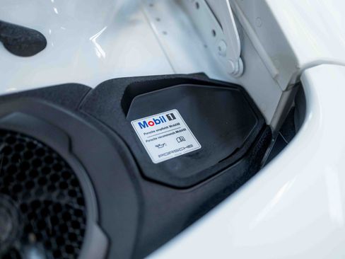 Used 2020 Porsche 911 Carrera S image 80