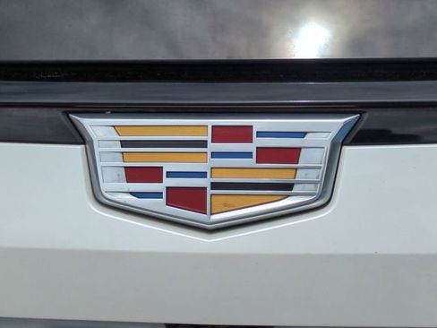 Used 2022 Cadillac Escalade Sport w/ Touring Package AWD/4WD image 12