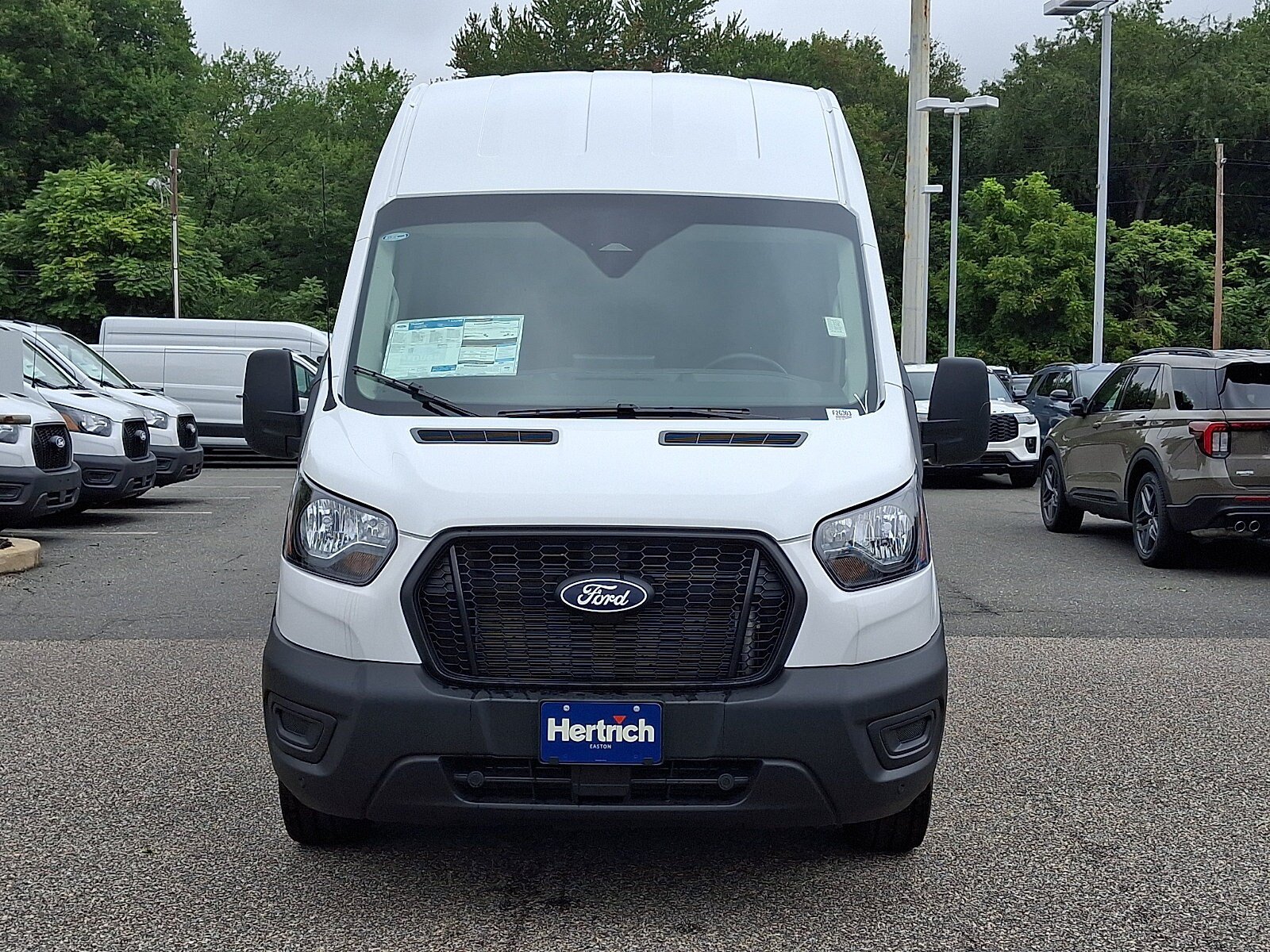 New 2026 Ford Transit 250 148 High Roof RWD image 2