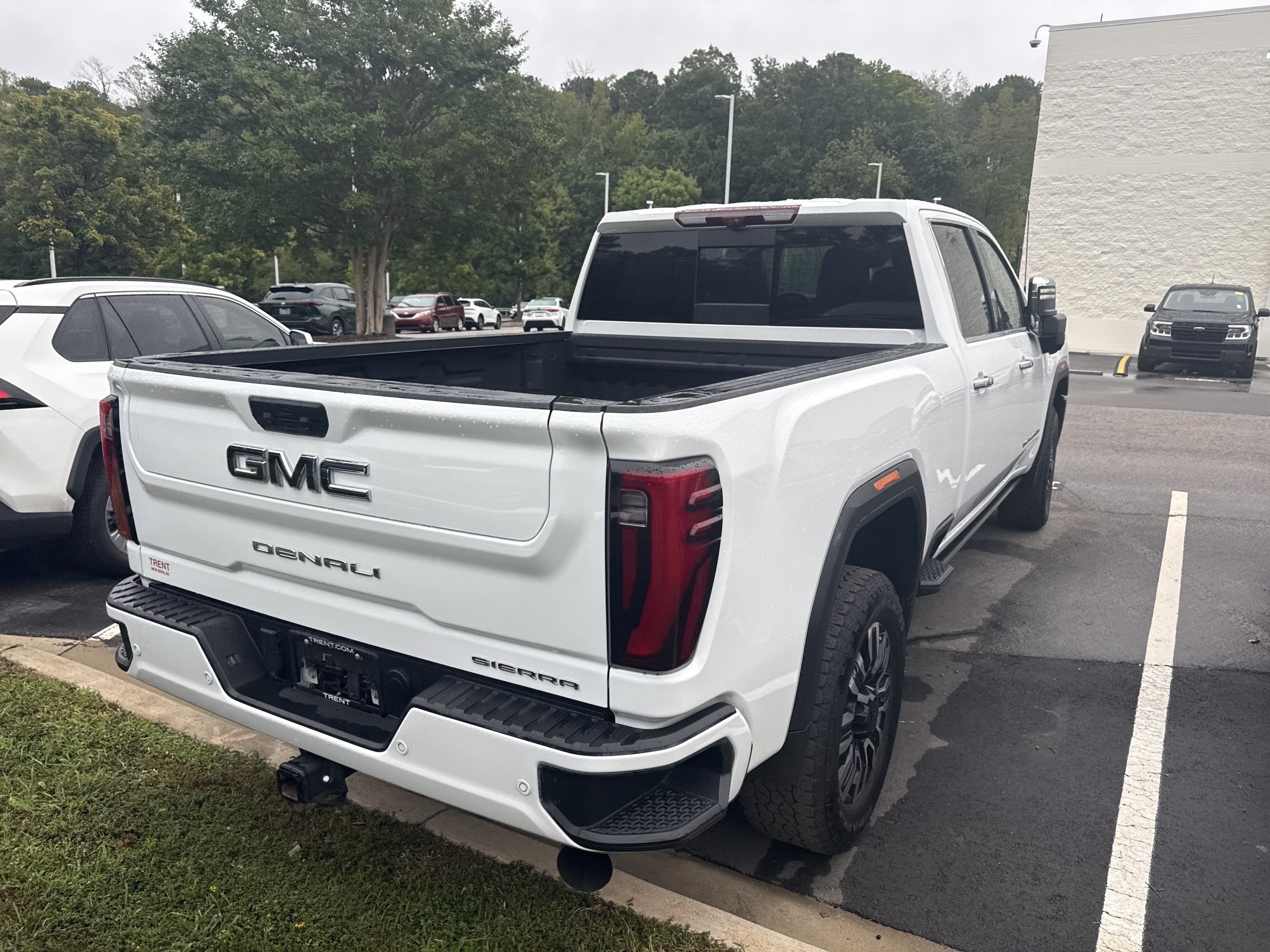 Used 2026 GMC Sierra 2500 Denali Ultimate AWD/4WD image 7