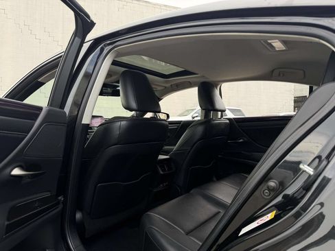 Used 2019 Lexus ES 350 w/ Premium Package FWD image 22