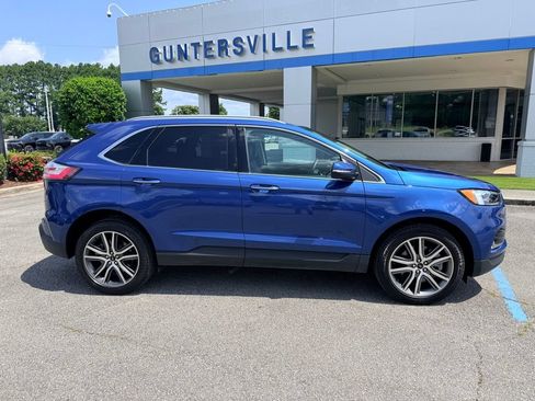 Used 2024 Ford Edge Titanium w/ Equipment Group 301A AWD/4WD image 4