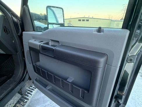 Used 2016 Ford F250 XLT image 44