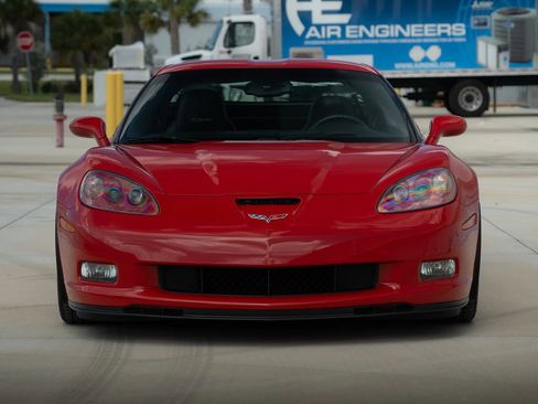 Used 2009 Chevrolet Corvette Z06 w/ Preferred Equipment Group RWD image 12