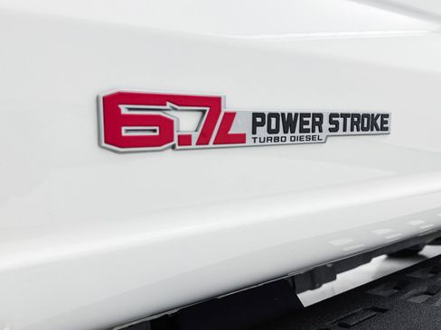 Used 2024 Ford F350 Lariat w/ Tremor Off-Road Package image 12