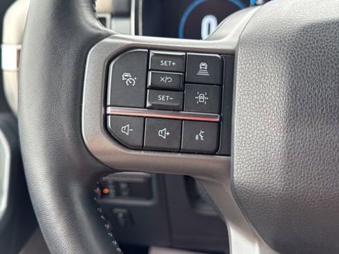 Certified 2022 Ford F150 Lariat w/ Equipment Group 502A High image 20