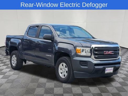 Used 2017 GMC Canyon 2WD Crew Cab w/ Convenience Package image 3