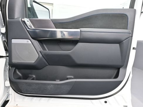 Used 2025 Ford F150 Platinum AWD/4WD image 47