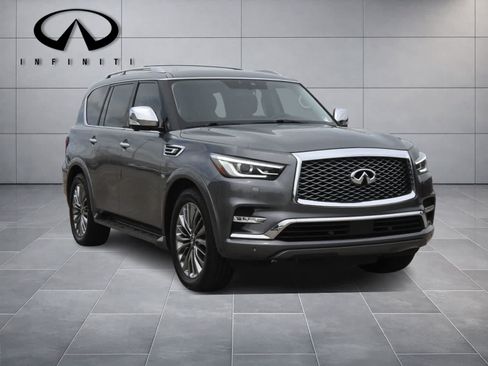 Used 2019 INFINITI QX80 Luxe w/ Proactive Package RWD image 3