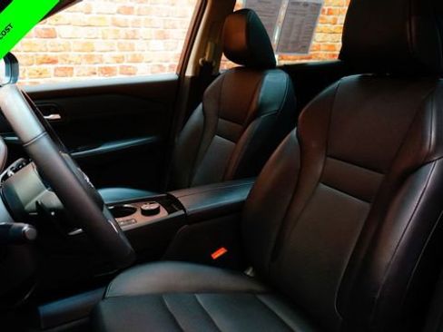 Certified 2023 Nissan Rogue SV w/ SV Premium B Package AWD/4WD image 10