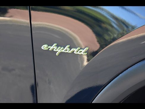 Used 2017 Porsche Cayenne S w/ Premium Package image 54