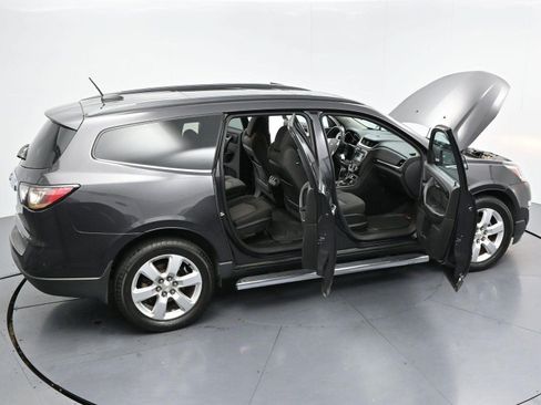 Used 2016 Chevrolet Traverse LT w/ Style and Technology Package AWD/4WD image 39