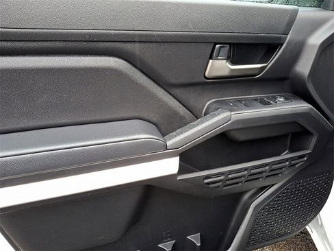 Used 2024 Toyota Tacoma TRD Off-Road image 13