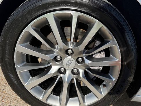 Used 2017 Cadillac CT6 Luxury AWD/4WD image 18