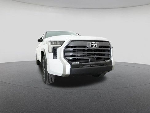 New 2026 Toyota Tundra Limited image 30