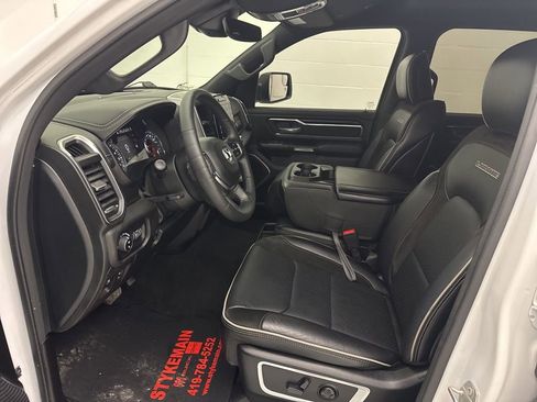 Used 2023 RAM 1500 Laramie image 25