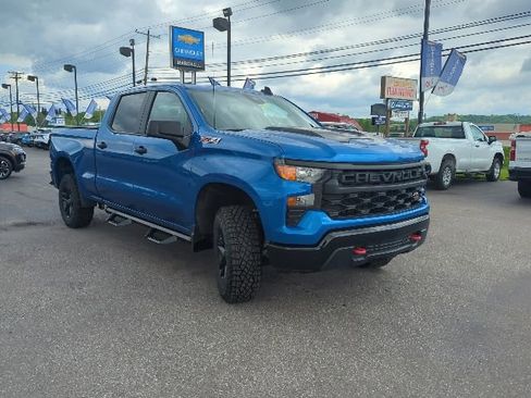 Used 2024 Chevrolet Silverado 1500 Custom Trail Boss AWD/4WD image 5