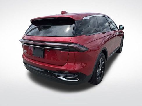 New 2025 Lincoln Nautilus Premier w/ Equipment Group 102A image 3