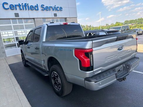Used 2023 Ford F150 Lightning XLT AWD/4WD image 2