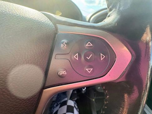 Used 2019 Chevrolet Colorado Z71 AWD/4WD image 23