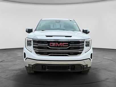 New 2026 GMC Sierra 1500 SLT w/ SLT Premium Plus Package