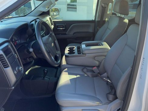 Used 2018 Chevrolet Silverado 1500 W/T w/ Trailering Package image 15