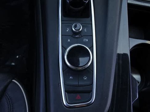 Used 2022 Cadillac Escalade ESV Sport AWD/4WD image 34