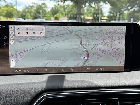 New 2025 Nissan Armada Platinum image 32