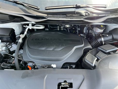 Certified 2026 Honda Odyssey EX-L image 16