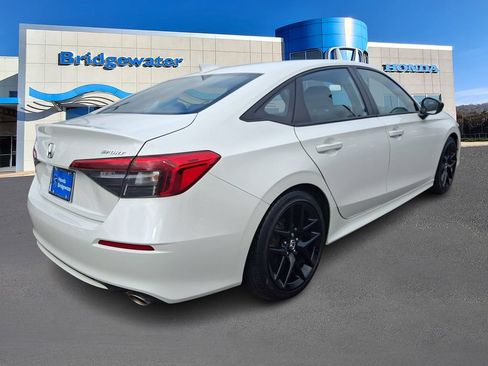 Used 2023 Honda Civic Sport image 6