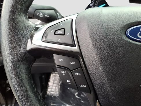 Certified 2024 Ford Edge SEL image 21