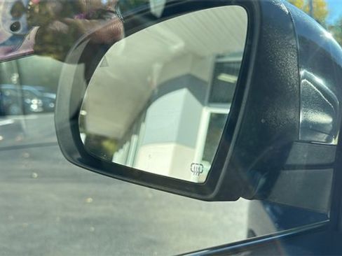 Used 2021 Jeep Cherokee Limited w/ Elite Package image 30