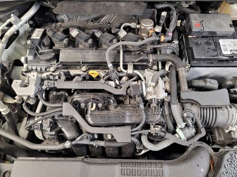 Used 2021 Toyota Corolla SE FWD image 30