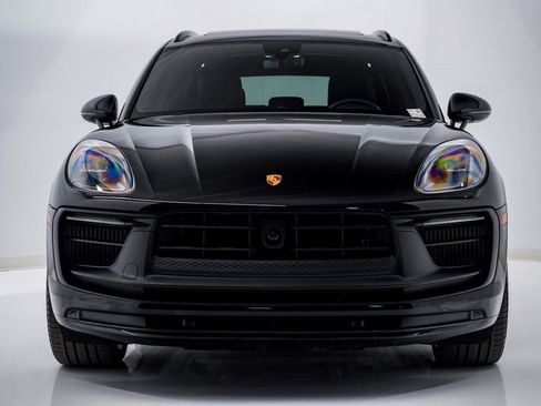 Certified 2023 Porsche Macan GTS image 6