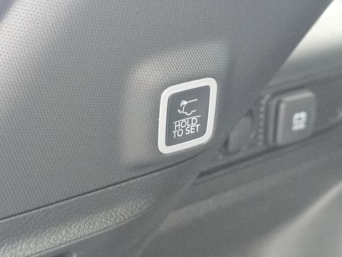 New 2026 Jeep Grand Cherokee Altitude image 28