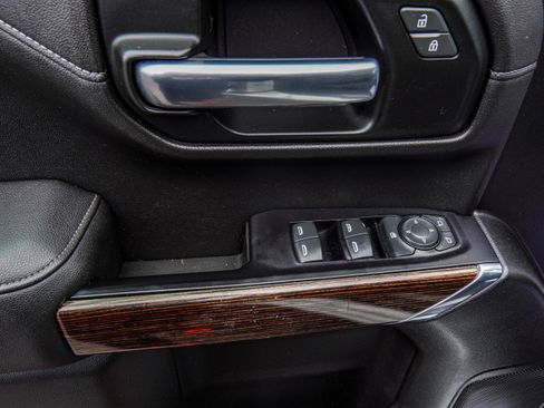 Used 2019 GMC Sierra 1500 Elevation image 16