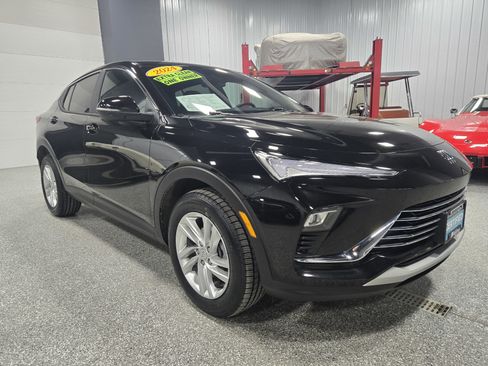 Certified 2024 Buick Envista Preferred w/ Convenience I Package image 7