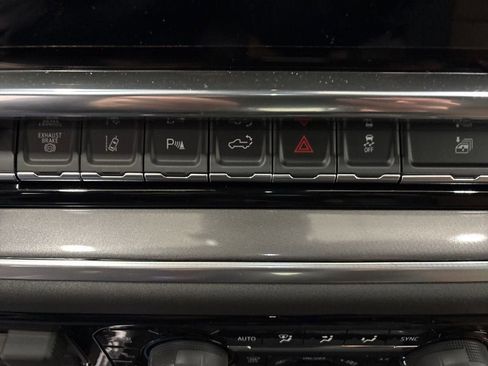 New 2026 Chevrolet Silverado 3500 High Country w/ Technology Package image 23