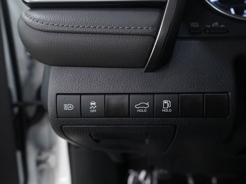 Used 2024 Toyota Camry LE image 21